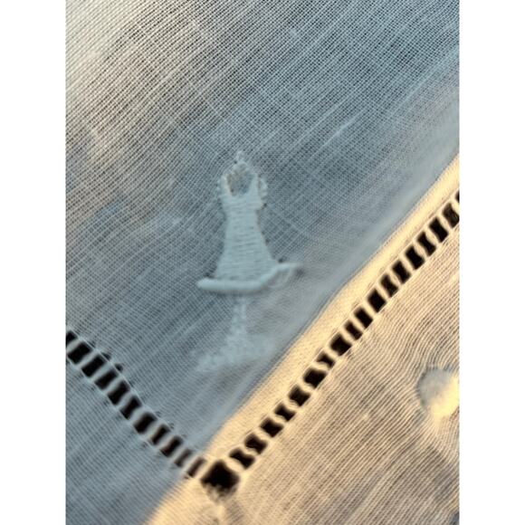 White Embroidered Napkins Dress Form Seamstress Set of 6 Brunch Tea Party - Picture 3 of 4